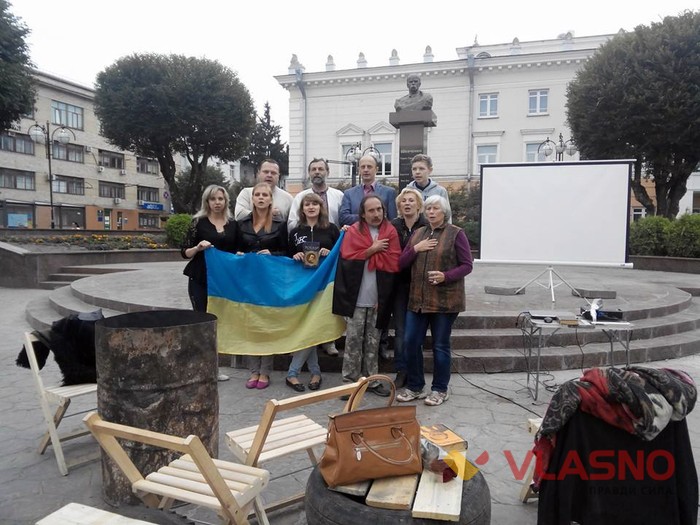 патріотична акція “Заколот Кобзаря” у Вінниці фото