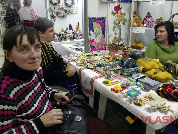 виставка Руками створена краса у Вінниці фото