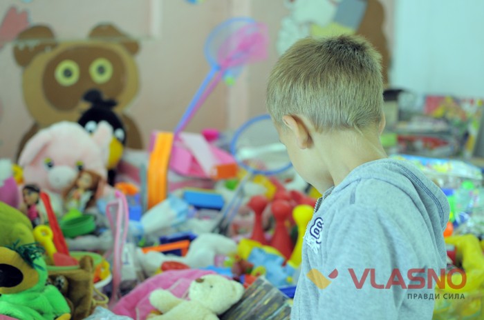 "ЗАГУЛьна спільнота" мотоциклістів відвідала дітей у таборы "Пролісок" фото
