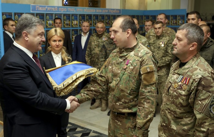 у Харкові відкрили дошку вінницьким ягуарівцям фото