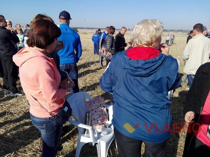 Удосвіта у Вінниці розігнали мирний протест та почали будувати кладовище 