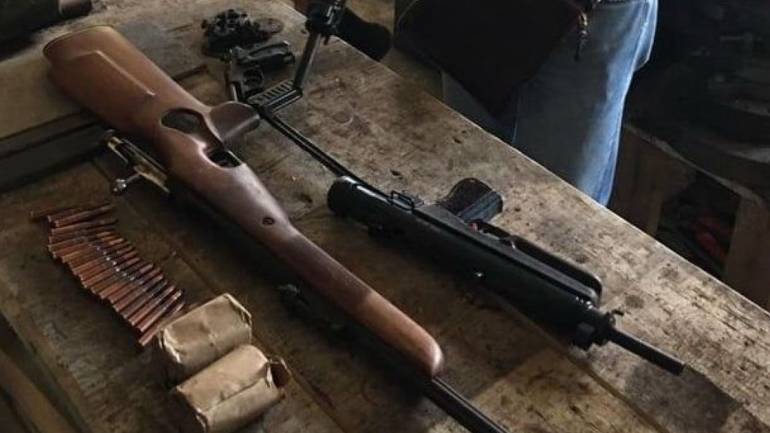 На Київщині із пневматичної зброї виготовляли бойову