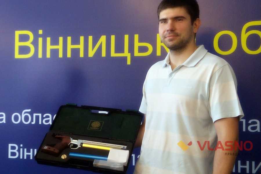 Олексій Денисюк фото