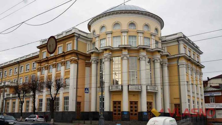 &laquo;Тут є ознаки корупції&raquo;: Вінницьку облраду розкололи земельні питання (ФОТО)