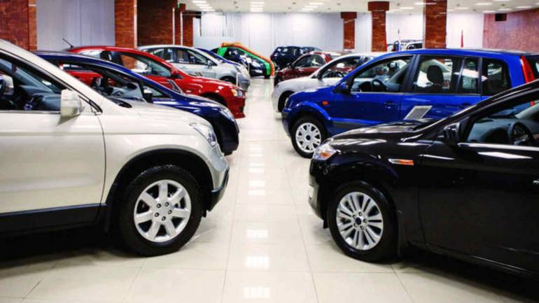 Українці платитимуть податки за автомобілі, яким понад 5 років