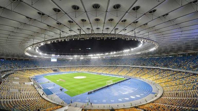 Порошенко та Зеленський надіслали запити до &laquo;Олімпійського&raquo; на проведення дебатів