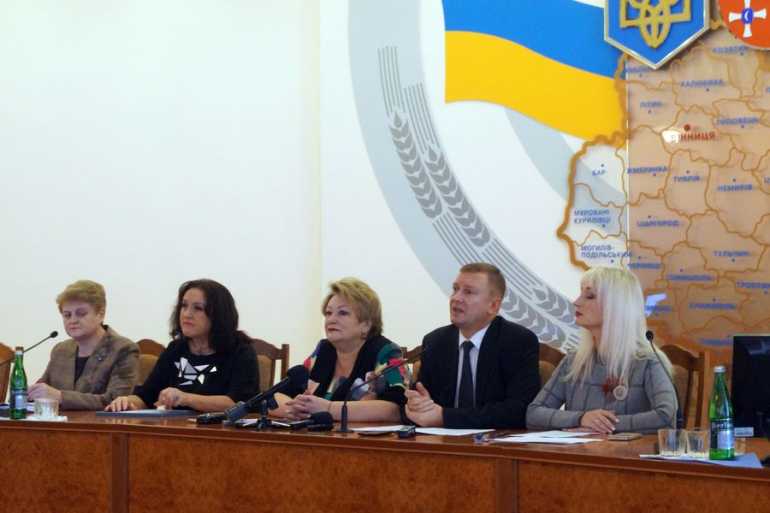 На перенавчання вчителів майбутніх вінницьких першокласників піде мільярд