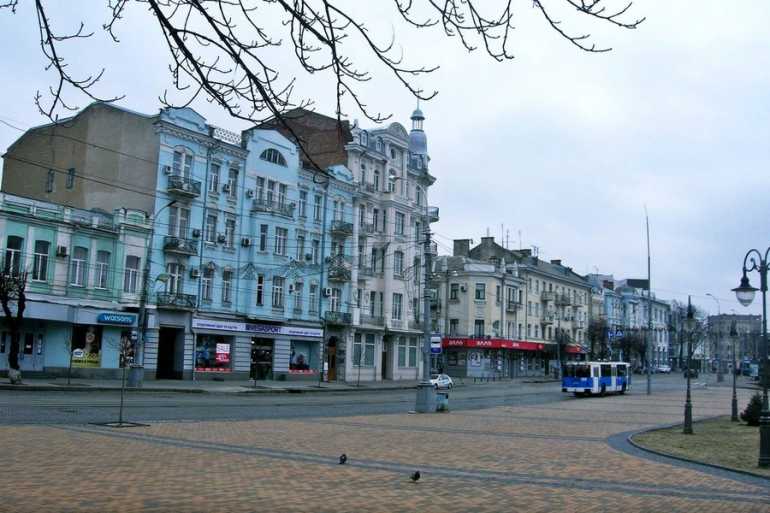 будинки у центрі Вінниці фото