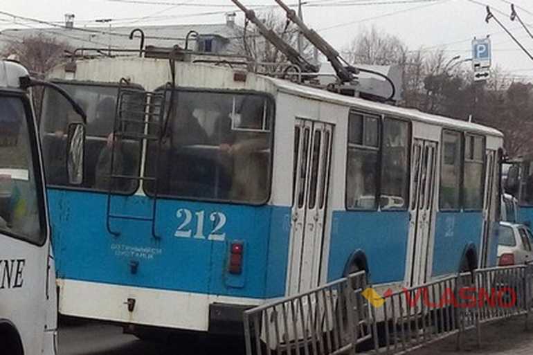 тролейбус у Вінниці фото