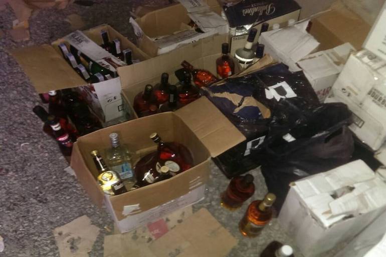 У гаражі вінничанина виявили склад &laquo;елітного&raquo; алкоголю