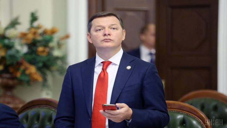Ляшко показав у Facebook номера телефонів Коломойського, Зеленського та гендиректора 1+1