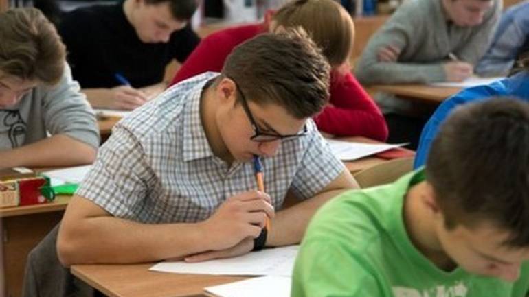 Відтепер в Україні державна підсумкова атестація проводитиметься у вигляді ЗНО з чотирьох предметів