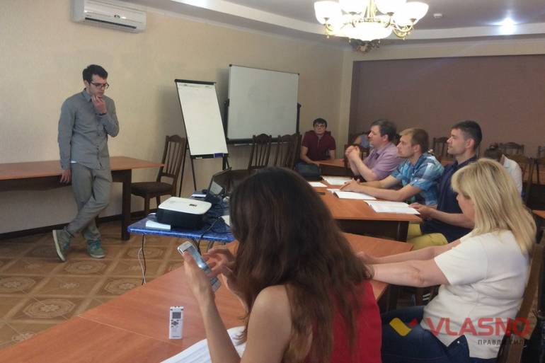 регіональна презентація рейтингів прозорості ВНЗ у 2015 році від аналітичного центру CEDO фото