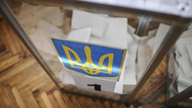 Українці без прописки зможуть голосувати на виборах &mdash; ЦВК
