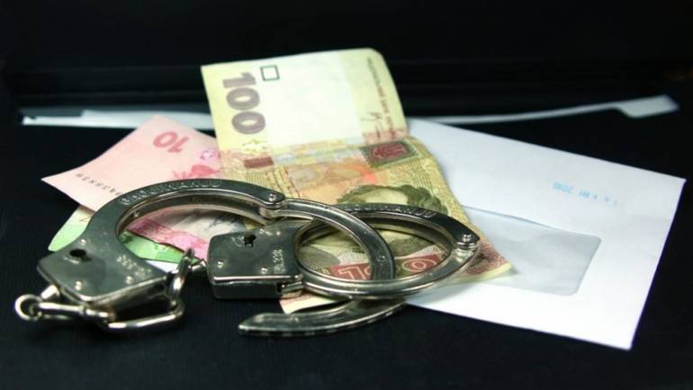&laquo;Керівники-корупціонери&raquo; поліції та прокуратури на Вінниччині відсторонені від посад