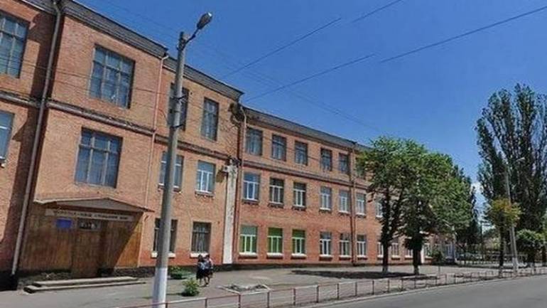 У Вінниці в школі розпилили невідомий газ, так підлітки з'ясовували стосунки