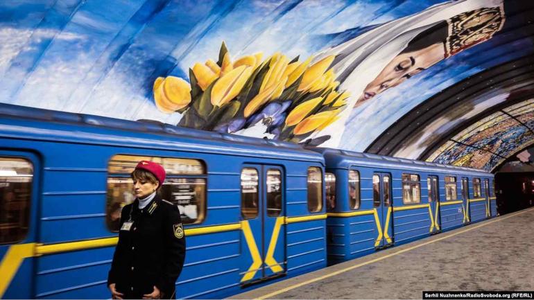 У восьми станціях метро навесні з'явиться 4G