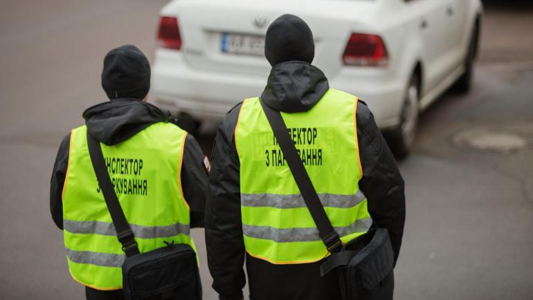 У Вінниці штрафуватимуть за неправильну парковку
