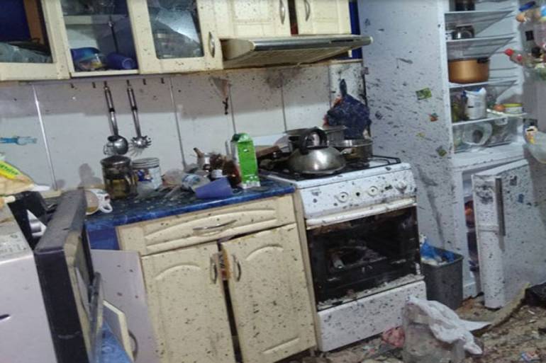 У багатоповерхівці Харкова прогримів вибух