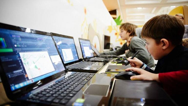 Вінницькі школярі на карантині три тижні навчатимуться дистанційно