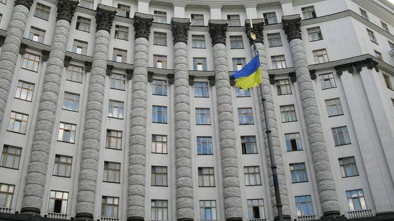 Політологи оцінили міністрів за 5-бальною шкалою