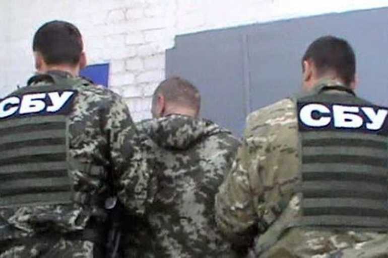 СБУ затримує бойовика фото