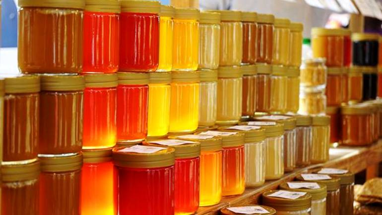 Українські бджолярі цьогоріч майже наполовину скоротили експорт меду