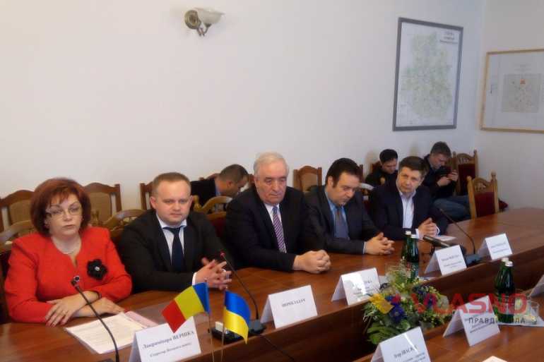 румунська делегація у Вінниці фото