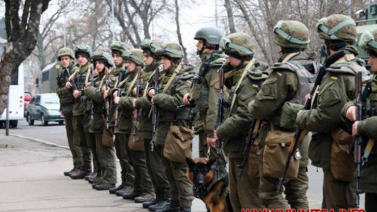 У Вінниці нацгвардійці носитимуть шеврони з вінницьким гербом