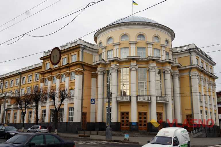 Вінницька облрада фото