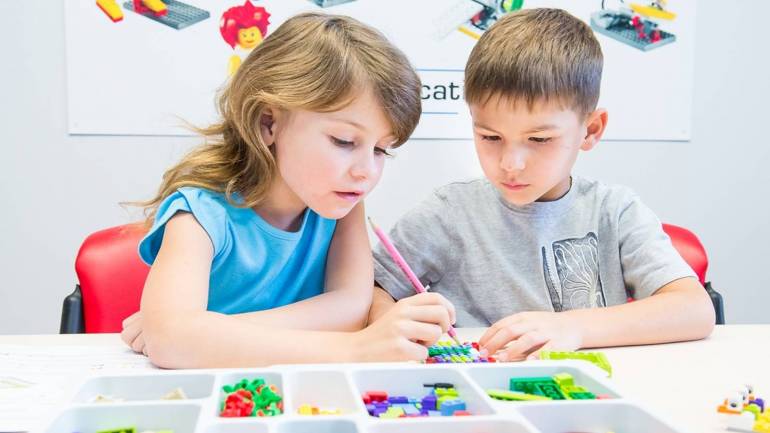 LEGO для навчання: першачки, які підуть у школу 1 вересня, отримають конструктори