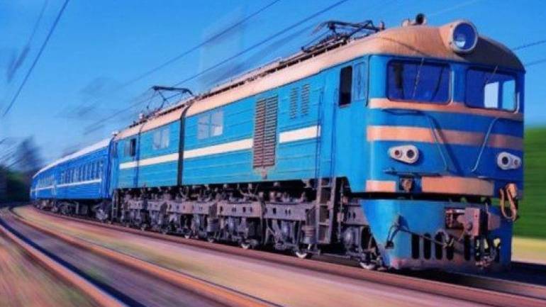 &laquo;Укрзалізниця&raquo; призначила більше 10-ти додаткових поїздів на свята