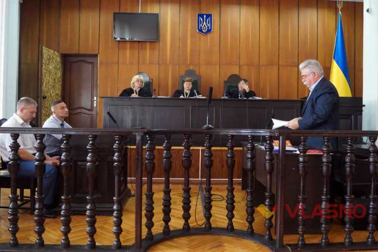 суд у справі Володимира Криська фото
