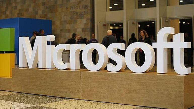 Компанія Microsoft вкладе мільярд доларів у розвиток штучного інтелекту