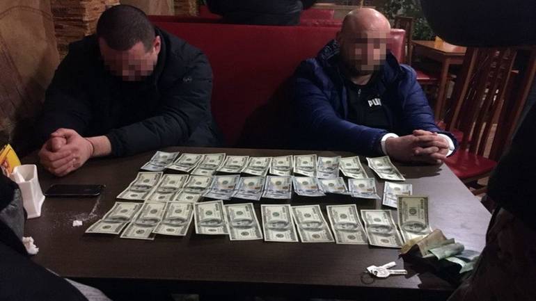 Співробітники СБУ &laquo;зловили&raquo; на хабарі свого колегу