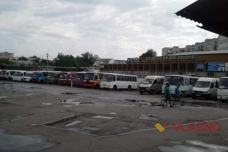 вінницький автовокзал фото