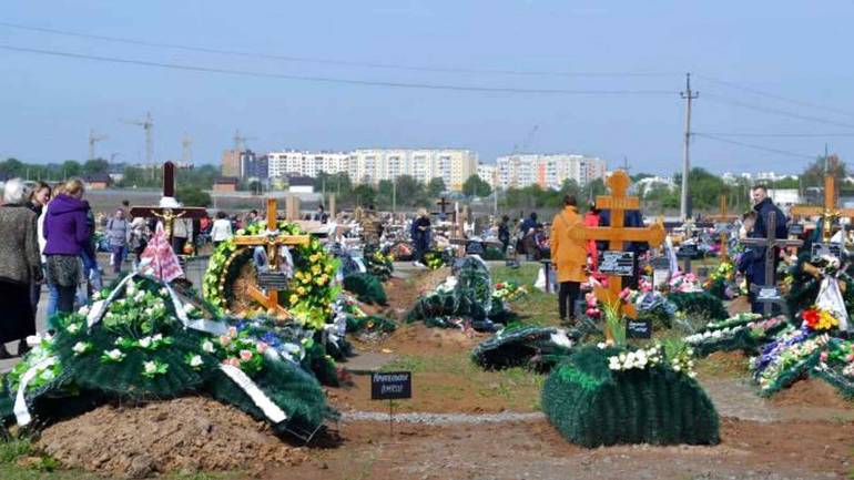 У тендері на будівництво нової черги кладовища на Сабарові найнижчу ціну запропонував фаворит Вінницької міської ради
