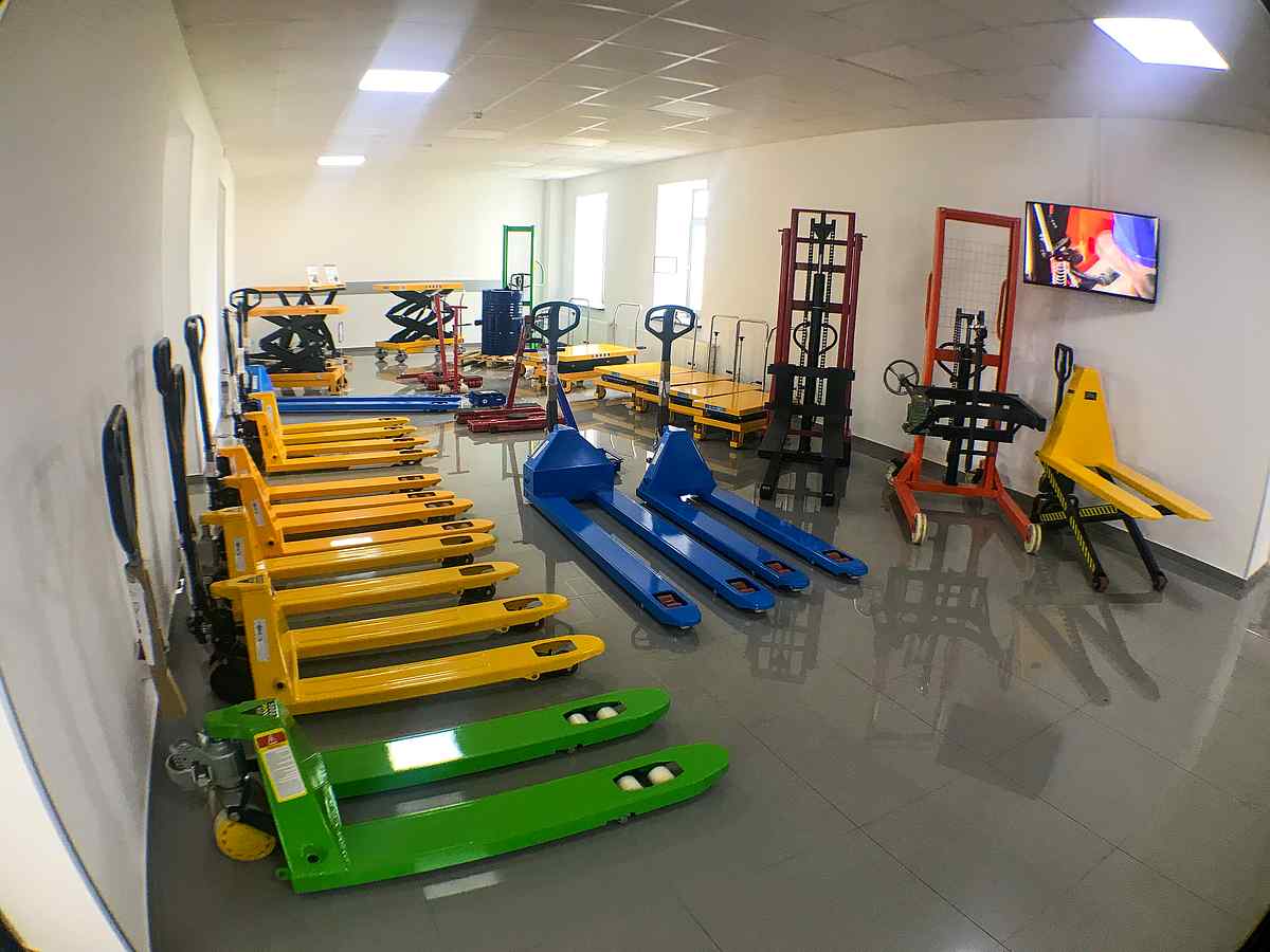 kozak indoor 006 1