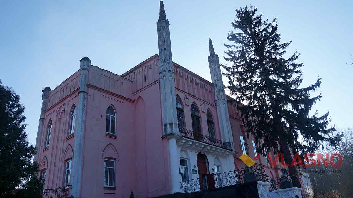 chornatun castel 1 1