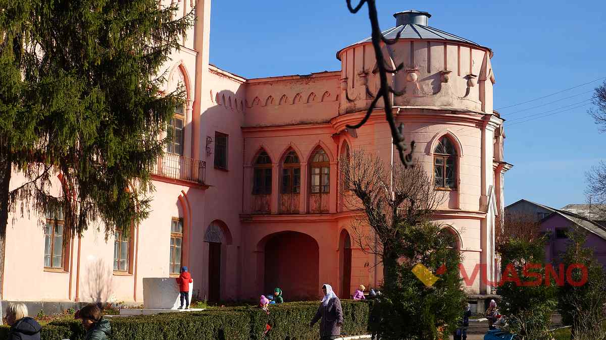 chornatun castel 39 1