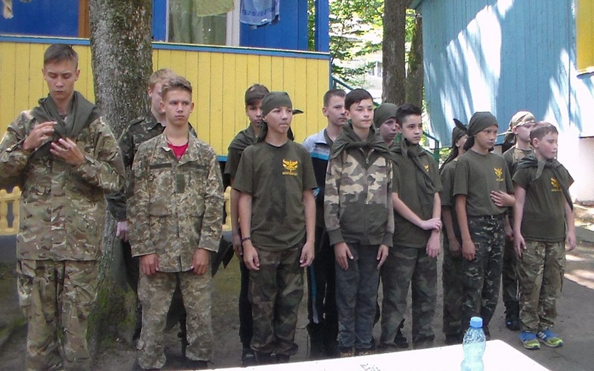 viyskovo sportyvnyy tabir dlya molodi nikhto krim nas 6