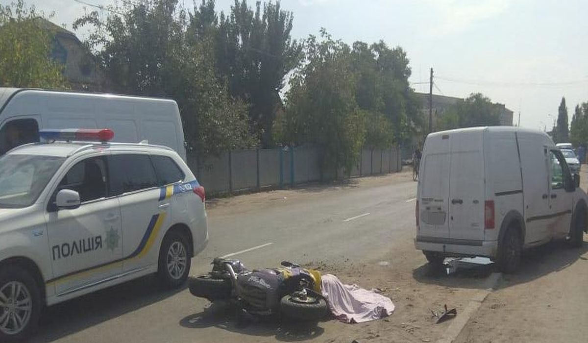 dtp za uchasti avtomobilya ta mototsykla 2