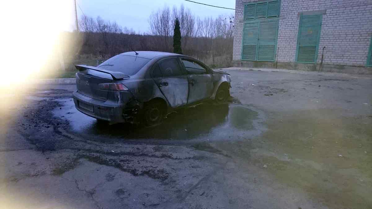 zgorily-avtivky-5