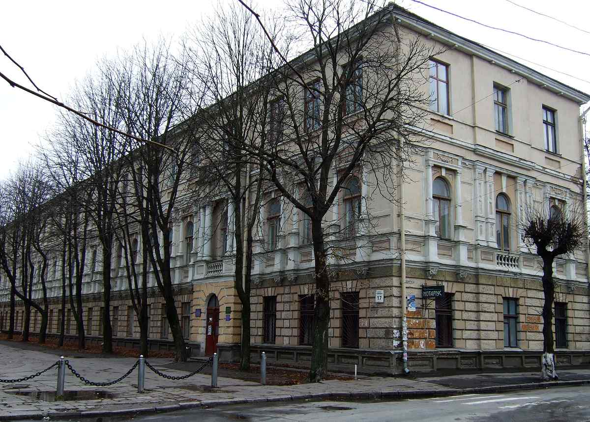Court on Hrushevskoho street in Vinnytsya new 1
