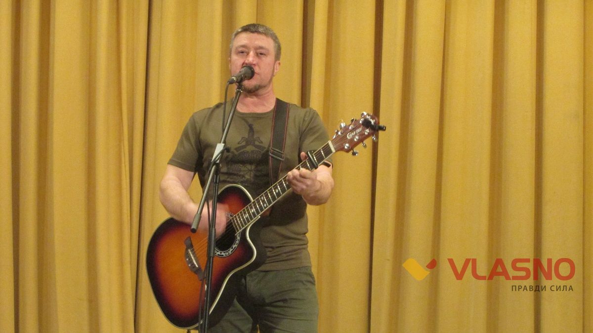 Pisni narodzheni v ATO 10