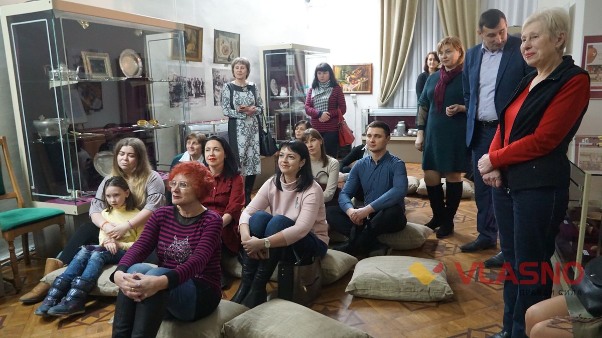 Museion  dim de zhyve kokhannia 6