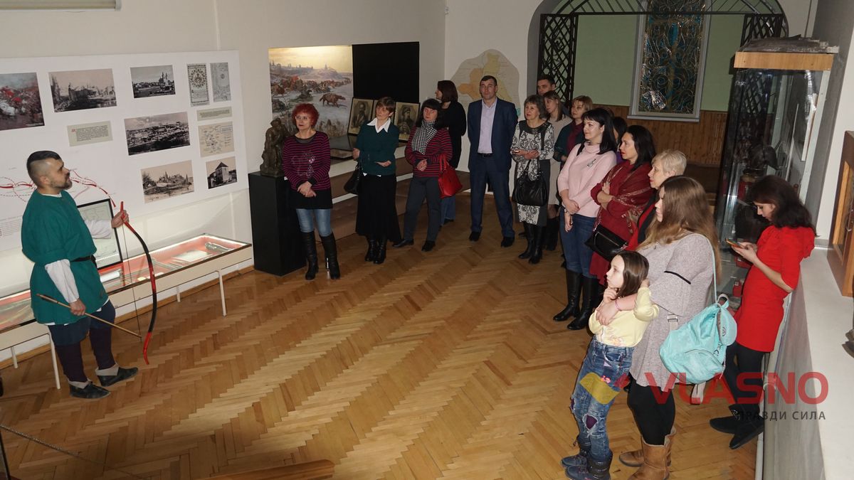 Museion  dim de zhyve kokhannia 9