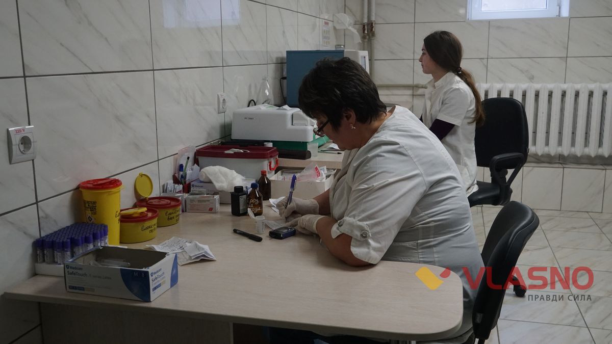 Tsentr pervynnoi medyko-sanitarnoi dopomohy Koziatynskoi miskoi rady 12