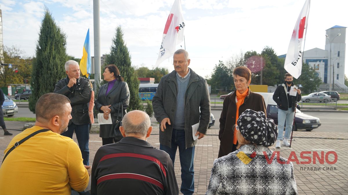 Solejko na rynku vyshenka-5