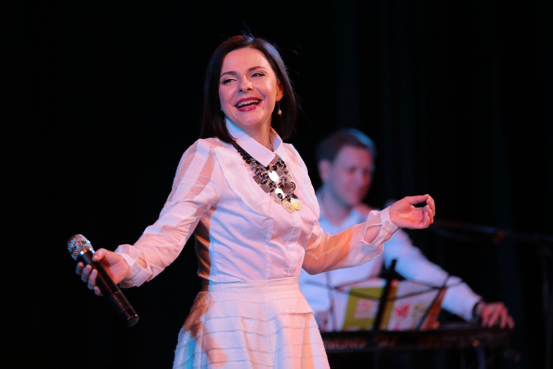 2-Oksana-Mukha 